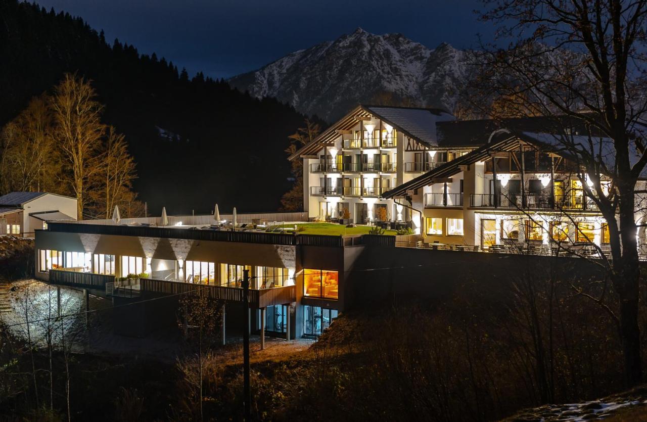 Das Graseck - Mountain Hideaway & Health Care Garmisch-Partenkirchen Exterior photo